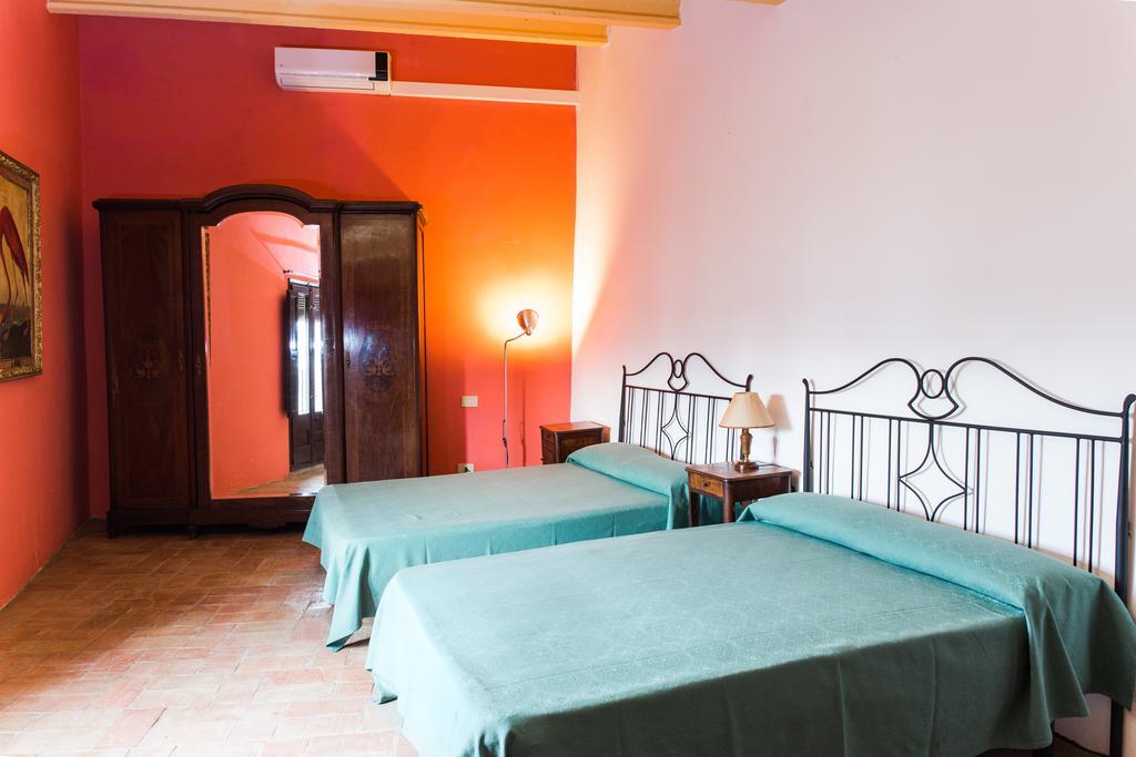 Apartaments Can Gibert Castello d'Empuries Bagian luar foto
