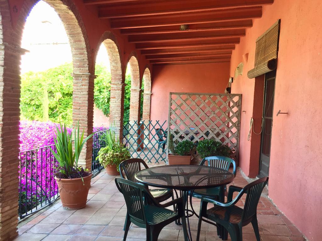 Apartaments Can Gibert Castello d'Empuries Bagian luar foto